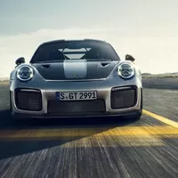 Porsche 911 GT2 RS je na světě a úžasná