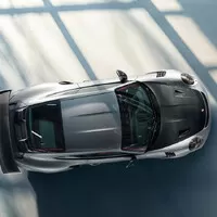 Porsche 911 GT2 RS je na světě a úžasná
