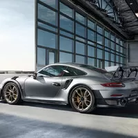 Porsche 911 GT2 RS je na světě a úžasná