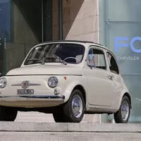 Zaslouží si Fiat 500 statut moderního umění?