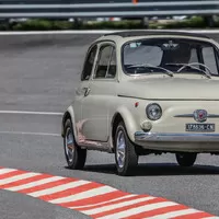 Zaslouží si Fiat 500 statut moderního umění?