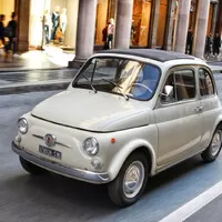 Zaslouží si Fiat 500 statut moderního umění?