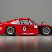 Máte nějaké prachy bokem? Kupte si ojedinělé závodní Porsche!
