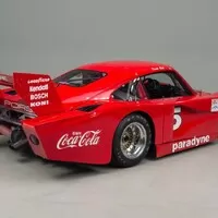 Máte nějaké prachy bokem? Kupte si ojedinělé závodní Porsche!
