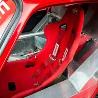 Máte nějaké prachy bokem? Kupte si ojedinělé závodní Porsche!