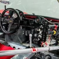 Máte nějaké prachy bokem? Kupte si ojedinělé závodní Porsche!