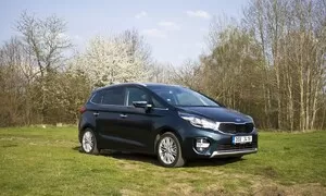 Recenze & testy: Kia Carens 1.7 CRDi : Neúnavný pomocník unaveného rodiče
