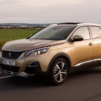 Peugeot 3008 1.2 PureTech: V kokpitu