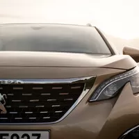 Peugeot 3008 1.2 PureTech: V kokpitu