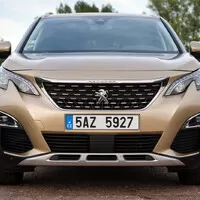 Peugeot 3008 1.2 PureTech: V kokpitu