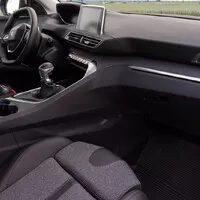 Peugeot 3008 1.2 PureTech: V kokpitu