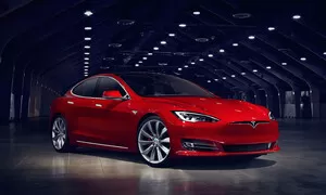 Autíčkář futurista, Novinky: Hongkong zrušil příspěvky na elektrická auta a trh se zhroutil