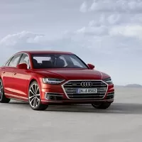Audi A8 přijíždí zbrusu nová a narvaná technikou