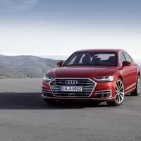 Audi A8 přijíždí zbrusu nová a narvaná technikou