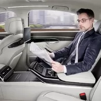 Audi A8 přijíždí zbrusu nová a narvaná technikou