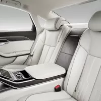 Audi A8 přijíždí zbrusu nová a narvaná technikou