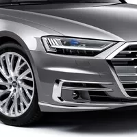 Audi A8 přijíždí zbrusu nová a narvaná technikou