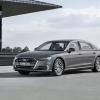 Audi A8 přijíždí zbrusu nová a narvaná technikou