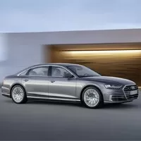 Audi A8 přijíždí zbrusu nová a narvaná technikou