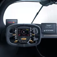 Aston Martin ukazuje prakticky hotovou Valkyrii
