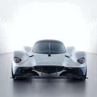 Aston Martin ukazuje prakticky hotovou Valkyrii