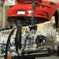Když nedá manuál Porsche, dají manuál alespoň tuneři