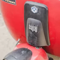 Bajaj RE Compact: Tuk tukem do Jižní Ameriky? Nebo aspoň do Malé Hanoje?
