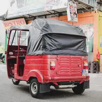 Bajaj RE Compact: Tuk tukem do Jižní Ameriky? Nebo aspoň do Malé Hanoje?