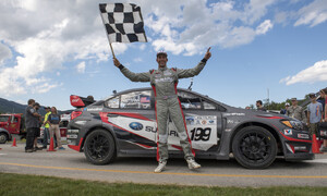 Novinky: Zírejte na Travise Pastranu, letícího v závodním Subaru na Mt. Washington