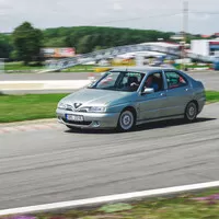 Jak si vedla redakční Alfa na trackdayi, aneb neshořela, přesto pohořela