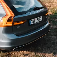 Volvo V90 T6: Zenová zahrada
