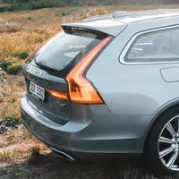 Volvo V90 T6: Zenová zahrada