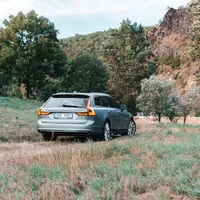 Volvo V90 T6: Zenová zahrada