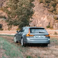Volvo V90 T6: Zenová zahrada
