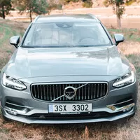 Volvo V90 T6: Zenová zahrada