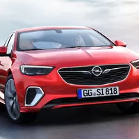 Opel Insignia přichází ve sportovně laděné verzi GSi
