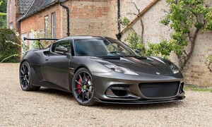 Novinky: Lotus představil nejvýkonnější a nejlehčí Evoru GT430