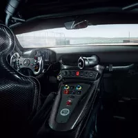 Mercedes-AMG GT4: I ty se staň závodníkem!