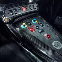 Mercedes-AMG GT4: I ty se staň závodníkem!