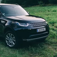 Land Rover Discovery SD4 HSE: Netušené možnosti s aurou legendy