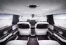 Rolls-Royce Phantom VIII přichází s hlučnými hodinami a galerií v palubní desce