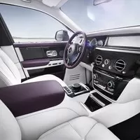 Rolls-Royce Phantom VIII přichází s hlučnými hodinami a galerií v palubní desce