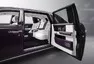 Rolls-Royce Phantom VIII přichází s hlučnými hodinami a galerií v palubní desce