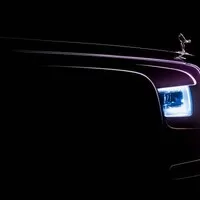 Rolls-Royce Phantom VIII přichází s hlučnými hodinami a galerií v palubní desce