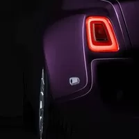 Rolls-Royce Phantom VIII přichází s hlučnými hodinami a galerií v palubní desce