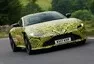 První snímky Aston Martin Vantage konečně venku