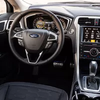 Ford Mondeo Vignale 2.0 TDCI: Američan na evropských silnicích