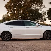 Ford Mondeo Vignale 2.0 TDCI: Američan na evropských silnicích