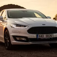 Ford Mondeo Vignale 2.0 TDCI: Američan na evropských silnicích
