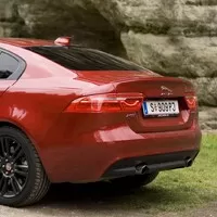 Jaguar XE 25t: Britské impérium vrací úder